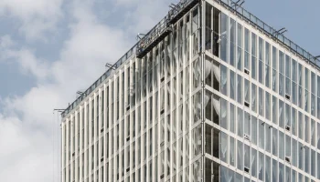 Анатолий Гарбузов: Благодаря новому бизнес-центру на улице Обручева в столице будет создано более 1,