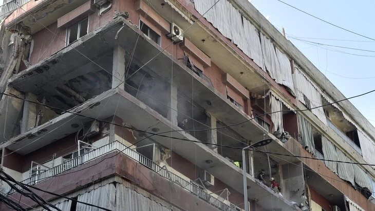 "Хезболла" подтвердила гибель высокопоставленного командира в Бейруте "Хезболла" подтвердила гибель высокопоставленного командира в Бейруте