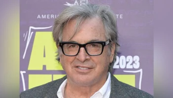 Актер из фильма "Джанго освобожденный" Роберт Кэррадайн покончил с собой