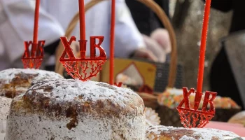 Священник Смоляков рассказал, что будет, если съесть кулич до Пасхи