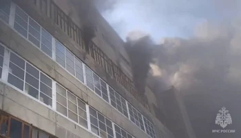 Пожар на мебельном комбинате в Барнауле локализован