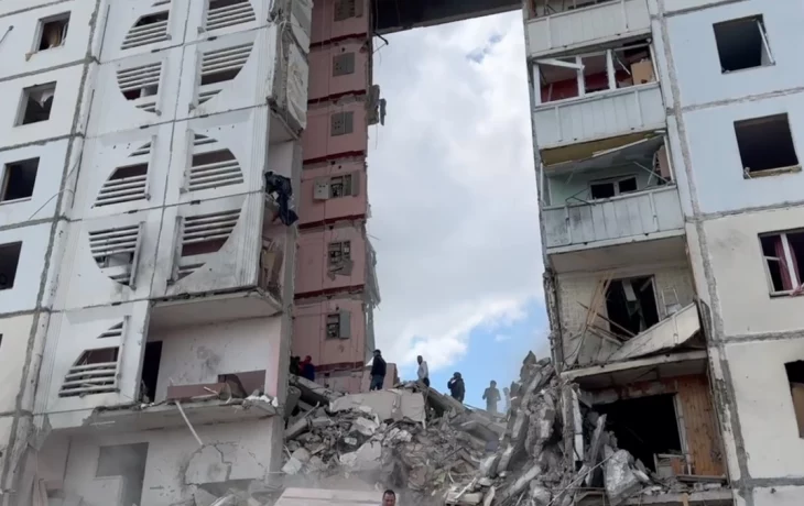 Мурашко: При обрушении подъезда в Белгороде пострадали 17 человек Мурашко: При обрушении подъезда в Белгороде пострадали 17 человек