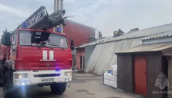 Один человек пострадал при пожаре в автосервисе в Щелкове