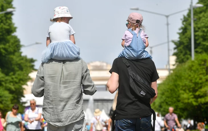 Синоптик Позднякова: В последнюю неделю июня в Москве потеплеет до 25 градусов Синоптик Позднякова: В последнюю неделю июня в Москве потеплеет до 25 градусов