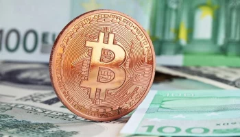 Стоимость биткоина впервые с февраля опустилась ниже 50 тыс долларов