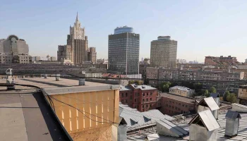 Более 4 тысяч квадратных метров шумозащитных экранов отремонтируют в Москве в 2025 году