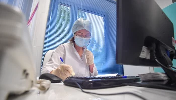 Москвичам рассказали об использовании нейросетей в городских больницах