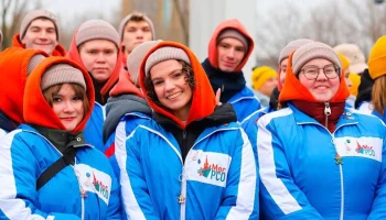 Собянин: в студотрядах Москвы состоят более трех тысяч студентов и школьников