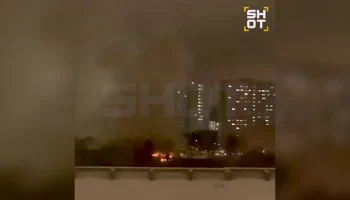 Пожарные тушат возгорание в неэксплуатируемом здании на севере Москвы