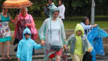 Синоптики предупредили москвичей об облачной погоде с дождем 17 июля