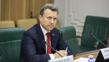 Депутат ГД Выборный взял на личный контроль ситуацию с незаконным строительством хостела в подвале д