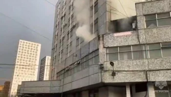 Два человека погибли в пожаре на востоке Москвы