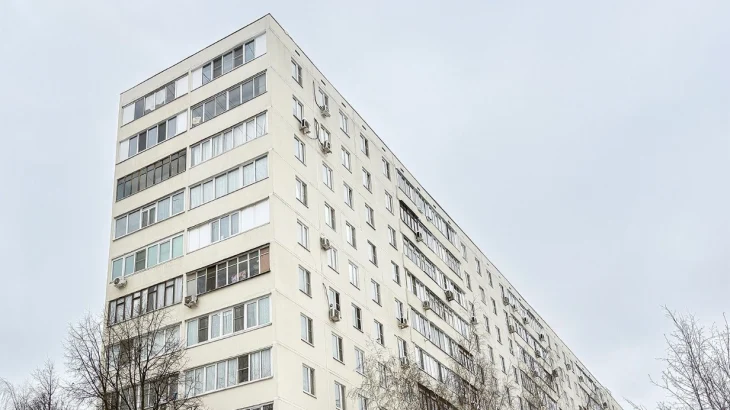 Специалисты КГХ Москвы обновили более 500 жилых домов на бульварах столицы Специалисты КГХ Москвы обновили более 500 жилых домов на бульварах столицы