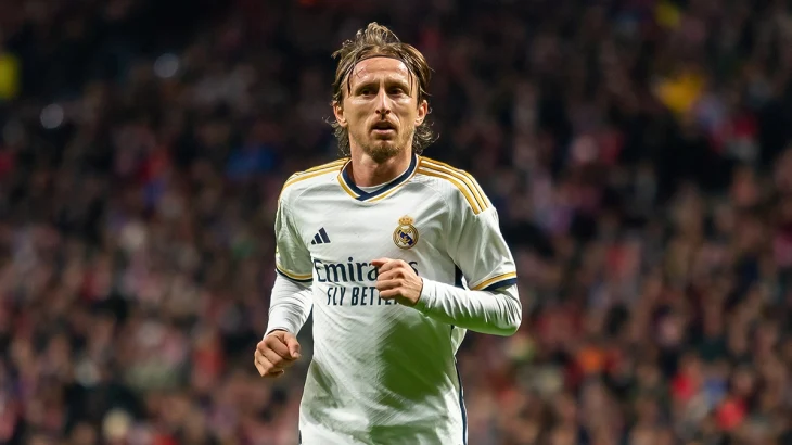 Футболист Лука Модрич объявил об уходе из мадридского &laquo;Реала&raquo;