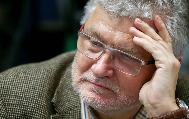Писатель Юрий Поляков рассказал о поддержке решения президента участвовать в выборах