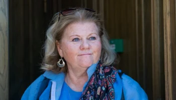 Представитель Ирины Муравьевой: актриса находится дома и хорошо себя чувствует