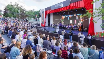 На площадках "Театрального бульвара" за месяц состоялось почти 900 мероприятий