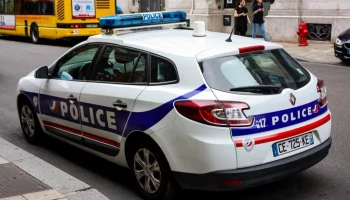 BFMTV: неизвестные ограбили бутик Chanel в центре Парижа