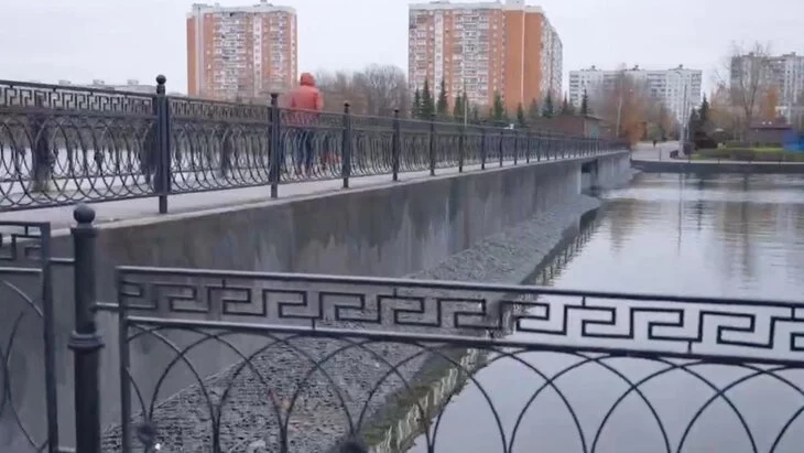 Реабилитация пруда "Радуга 2" завершена на востоке Москвы Реабилитация пруда "Радуга 2" завершена на востоке Москвы