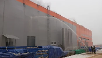 МЧС локализовали пожар в подмосковном Клину на площади пять тысяч &laquo;квадратов&raquo;