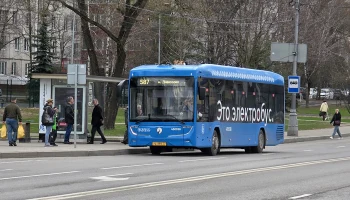 Трансляцию парада Победы покажут на медиаэкранах в городском транспорте