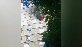 Человек спасен из пожара на улице Бехтерева