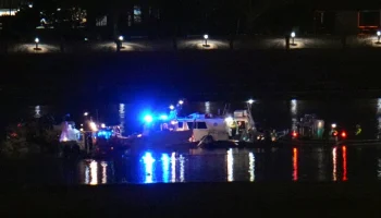 Диспетчер просил вертолет пропустить лайнер за 20 секунд до столкновения в Вашингтоне