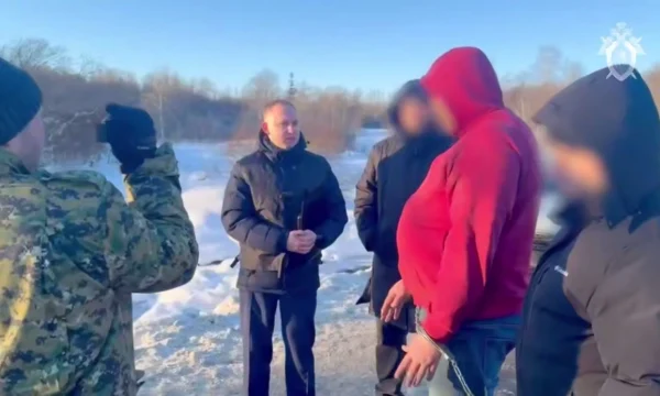 СК опубликовал кадры допроса обвиняемого в убийстве мальчика в Петербурге СК опубликовал кадры допроса обвиняемого в убийстве мальчика в Петербурге