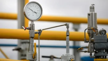 ТАСС: Украина начала импортировать природный газ из-за низких запасов