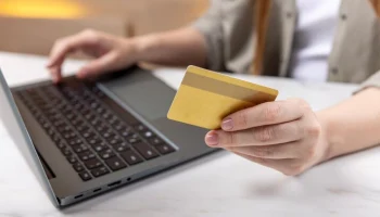 Маркетолог Новиков: покупатели потеряют выгоду при запрете скидок на маркетплейсах