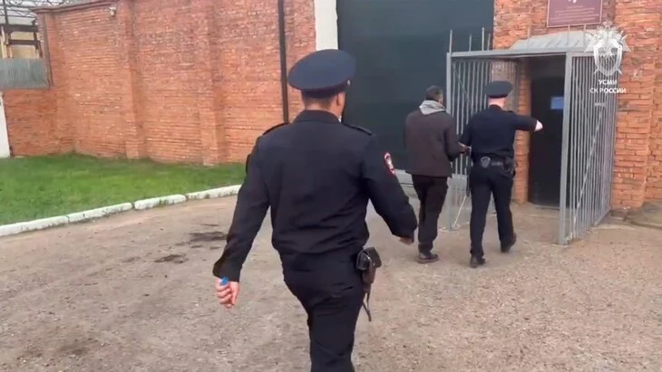 Задержаны судоводитель и владелец перевернувшей на Байкале лодки Задержаны судоводитель и владелец перевернувшей на Байкале лодки