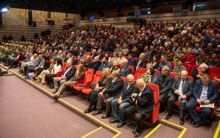 Около 450 человек стали участниками премьры фильма об инженере Победы Около 450 человек стали участниками премьры фильма об инженере Победы