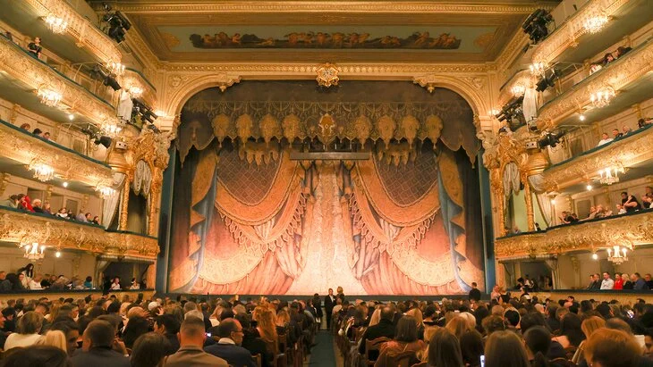 Мариинский театр и балет "Щелкунчик" стали самыми обсуждаемыми театральными темами в СМИ Мариинский театр и балет "Щелкунчик" стали самыми обсуждаемыми театральными темами в СМИ