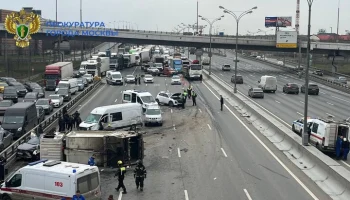 Три человека пострадали в ДТП на внутренней стороне 24-го км МКАД