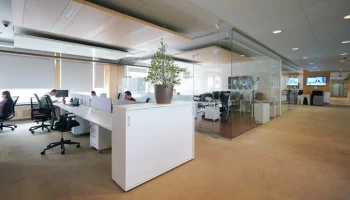 Столичная программа создания мест приложения труда увеличилась в 1,5 раза