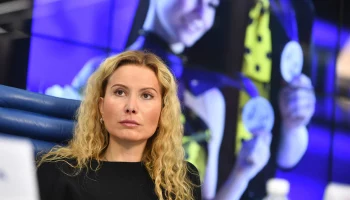 &laquo;Должна упасть мне в ноги&raquo;: мать Костылевой рассказала об условиях Тутберидзе