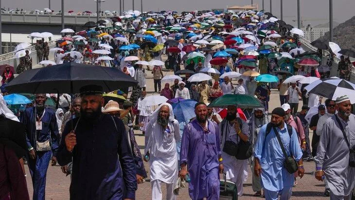 ТАСС: число погибших во время хаджа в Саудовской Аравии превысило 1,1 тыс ТАСС: число погибших во время хаджа в Саудовской Аравии превысило 1,1 тыс