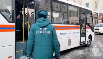 Поиски вертолета Robinson приостановлены в Амурской области