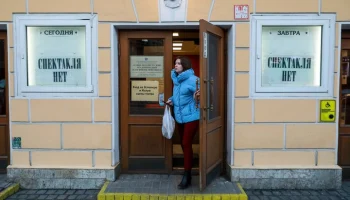 Мошенники начали продавать билеты на встречи с Басилашвили и Боярским в Санкт-Петербурге