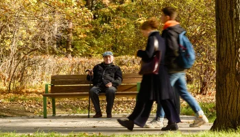 Метеоролог Позднякова рассказала, сколько продержится теплая погода в Москве&nbsp;