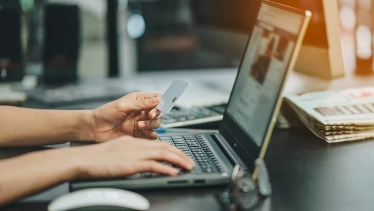 Экономист Лобода: рассрочка на маркетплейсе может испортить кредитную историю Экономист Лобода: рассрочка на маркетплейсе может испортить кредитную историю