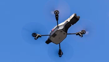 Опасность атаки беспилотников объявлена в Воронежской области