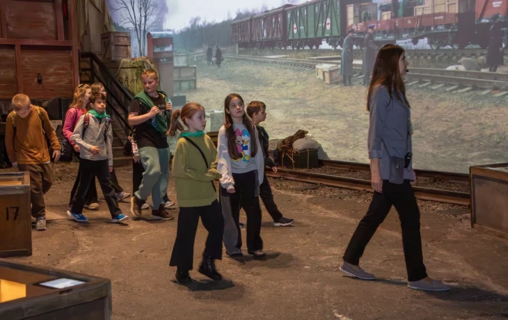 Более 300 школьников провели каникулы в детском клубе Музея Победы Более 300 школьников провели каникулы в детском клубе Музея Победы