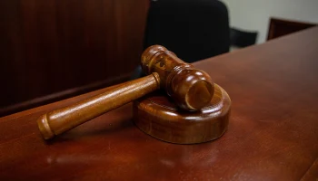 Убившего учительницу в Пермском крае подростка арестовали на два месяца