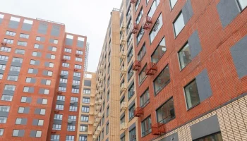 Свыше тысячи москвичей переедут в две новостройки по реновации в районе Коптево