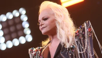 Россиянка продала мошенникам карту и оказалась должна Долиной 15 миллионов рублей