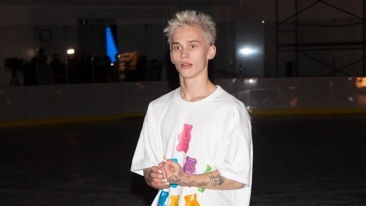 Приемная семья Милохина пытается продать дом в Анапе после попытки поджога Приемная семья Милохина пытается продать дом в Анапе после попытки поджога