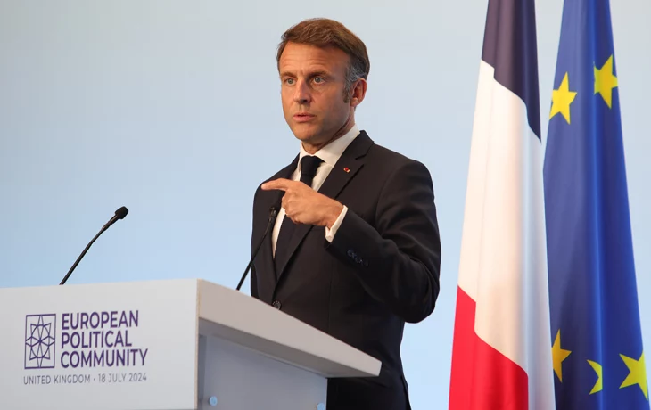 Партия «Непокорившаяся Франция» инициировала процедуру импичмента Макрона Партия «Непокорившаяся Франция» инициировала процедуру импичмента Макрона