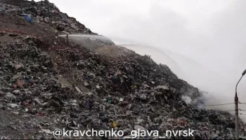 Площадь пожара на мусорном полигоне в Новороссийске сократилась до 1,7 тыс "квадратов"