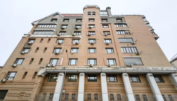 Лурье не намерена разрешать Долиной жить в своей квартире после решения суда